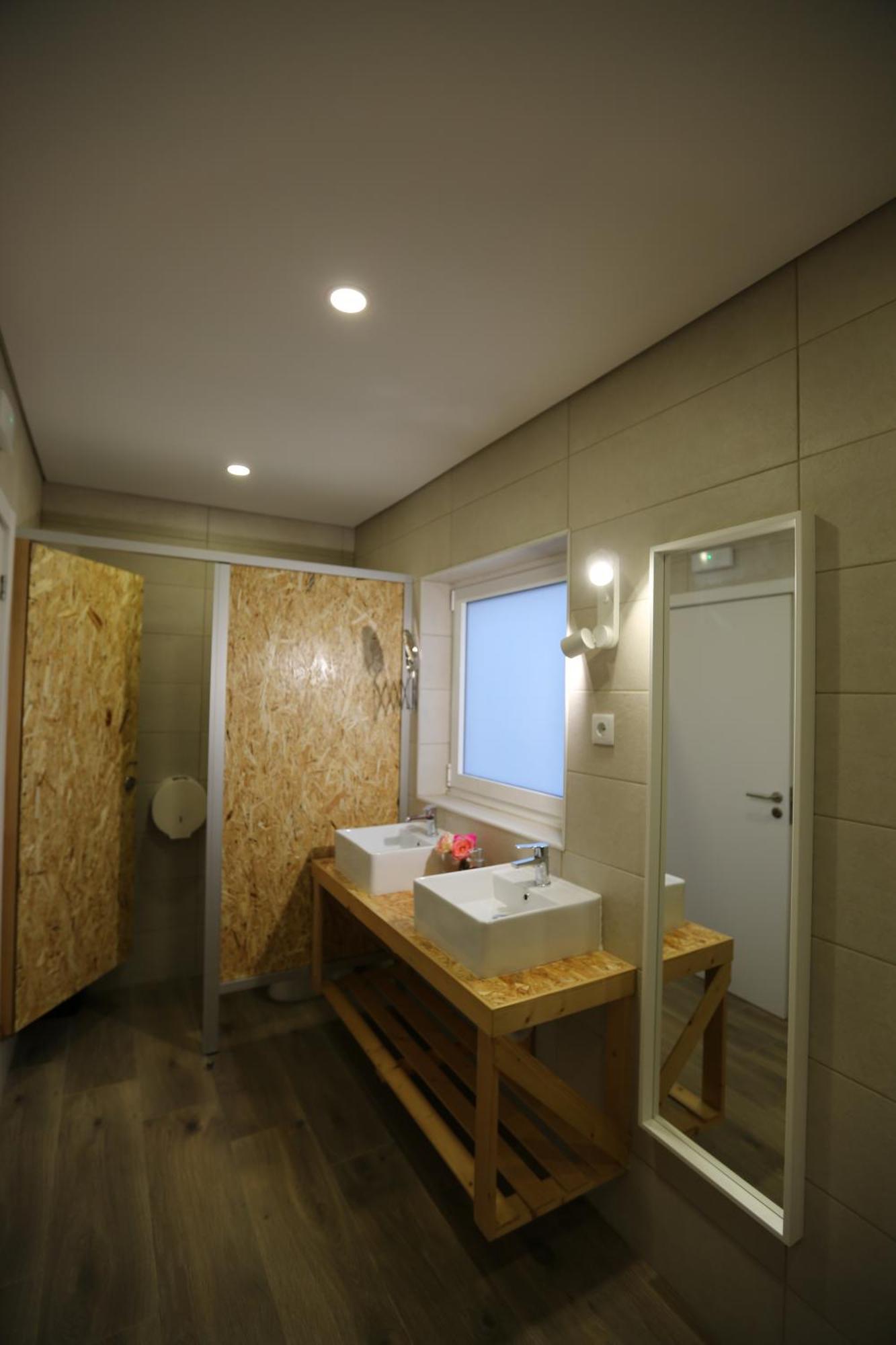 Albergue Ultreya エシュポゼンデ エクステリア 写真
